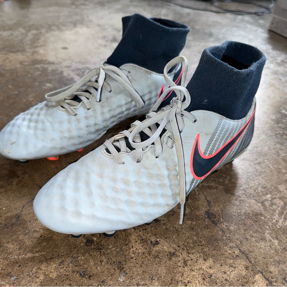 Nike Magista Light Grayish Blue Soccer Cleats Yellow/Orange Ombré Accents